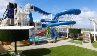 Norwegian Joy - Park Area