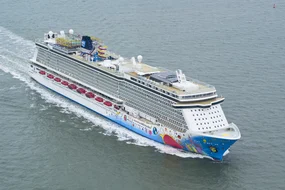 Norwegian Breakaway auf See