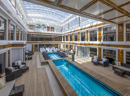 The Haven Courtyard Norwegian Bliss